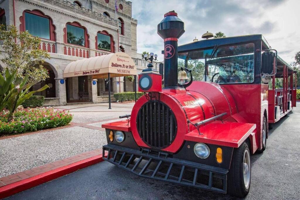 Cozy Quiet St Augustine Private Condo - 2Bed, 1 Bath, Sleeps 6, Steps To Historic St Augustine Center & All Tourist Attractions, Restaurants, Cafes, Backyard, Porch Сент-Огастин Экстерьер фото